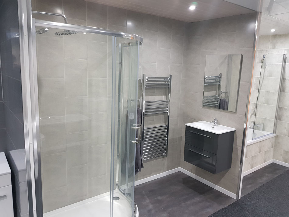 How can you easily renew your bathroom due to the cladding new ideas
